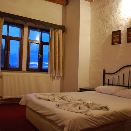 Yasin'S Place Backpackers Cave Hostel Göreme Luaran gambar