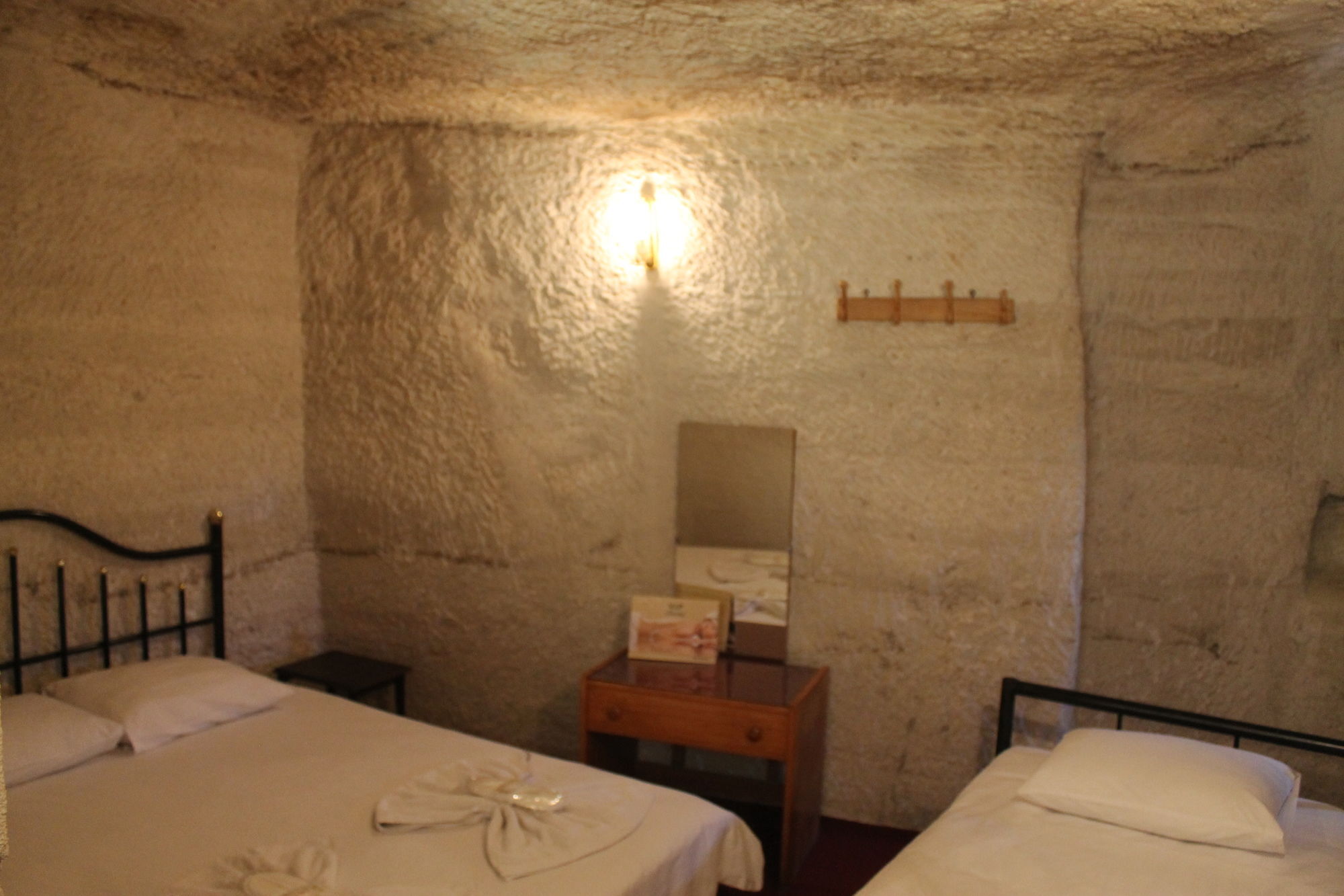 Yasin'S Place Backpackers Cave Hostel Göreme Luaran gambar